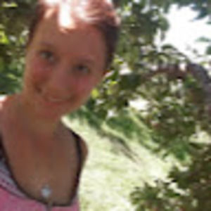 Meet your Posher, Lydia